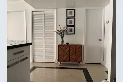 1865 Brickell Ave #A406, Miami, FL 33129 - Photo 7