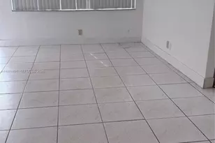 1001 Twin Lakes Dr, Coral Springs, FL 33071 - Photo 5