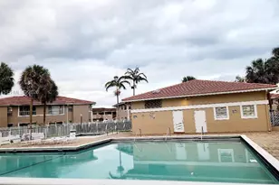 1001 Twin Lakes Dr, Coral Springs, FL 33071 - Photo 19