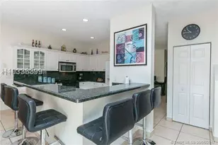 1032 Silktree Ln, Weston, FL 33327 - Photo 9