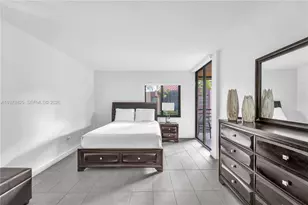 20841 San Simeon Way, Miami, FL 33179 - Photo 11