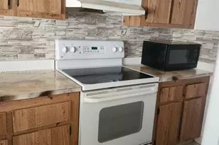 10037 Winding Lake Rd, Sunrise, FL 33351 - Photo 3