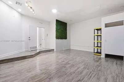 8730 NW 110th Ave, Doral, FL 33178 - Photo 29