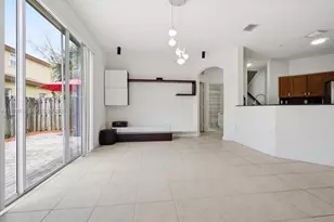 8730 NW 110th Ave, Doral, FL 33178 - Photo 9