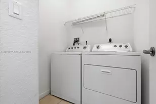 8730 NW 110th Ave, Doral, FL 33178 - Photo 27