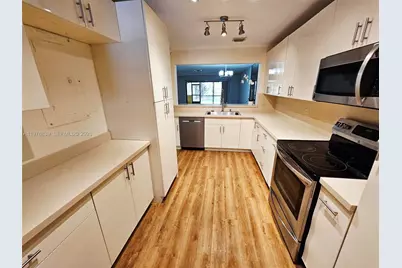 3950 Estepona Ave #6-D-6, Doral, FL 33178 - Photo 3