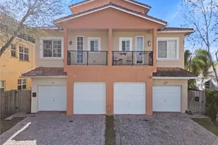 819 SW 7th Ave, Fort Lauderdale, FL 33315 - Photo 1