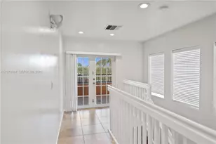 819 SW 7th Ave, Fort Lauderdale, FL 33315 - Photo 41