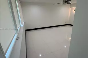 2699 Tigertail Ave, Miami, FL 33133 - Photo 11