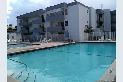 1800 SW 25th St #2109, Miami, FL 33133 - Photo 3