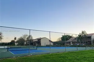 4224 SW 87th Terrace, Cooper City, FL 33328 - Photo 33