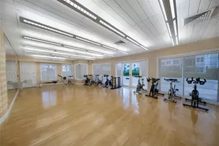 20000 E Country Club Dr, Aventura, FL 33180 - Photo 41