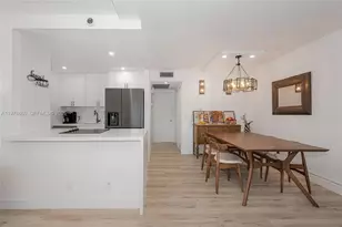 300 SW 134th Way, Pembroke Pines, FL 33027 - Photo 5