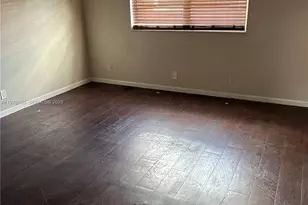 5223 NW 27th St, Lauderhill, FL 33313 - Photo 3