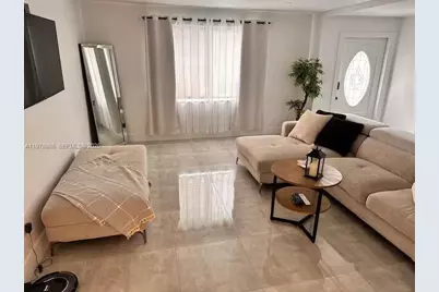 1904 SW 28th St, Fort Lauderdale, FL 33315 - Photo 3