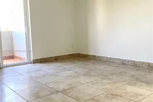 10090 NW 80th Ct, Hialeah Gardens, FL 33016 - Photo 13