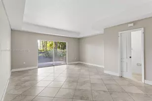 9000 W Flagler St, Miami, FL 33174 - Photo 11