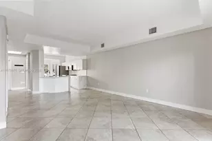 9000 W Flagler St, Miami, FL 33174 - Photo 15