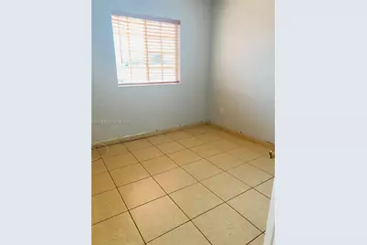 17415 NW 75th Pl #108, Hialeah, FL 33015 - Photo 21