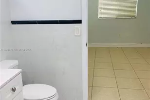 17415 NW 75th Pl, Hialeah, FL 33015 - Photo 17