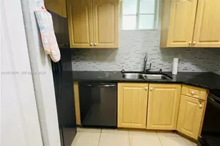 17415 NW 75th Pl, Hialeah, FL 33015 - Photo 27