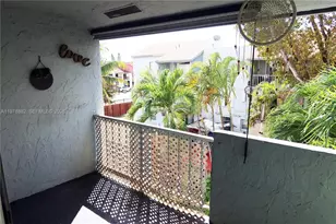1725 W 60th St, Hialeah, FL 33012 - Photo 11