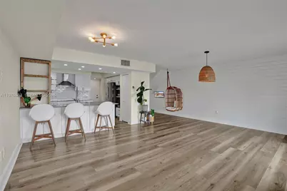 20822 San Simeon Way #103, Miami, FL 33179 - Photo 9