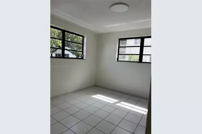 1673 Bay Rd #306, Miami Beach, FL 33139 - Photo 11