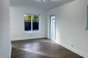 10090 W Fern St, Miami, FL 33157 - Photo 5