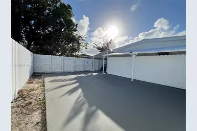 10090 W Fern St, Miami, FL 33157 - Photo 19