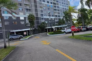 3850 Washington St, Hollywood, FL 33021 - Photo 5