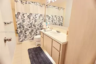 1931 Hartford Ct, West Palm Beach, FL 33409 - Photo 9