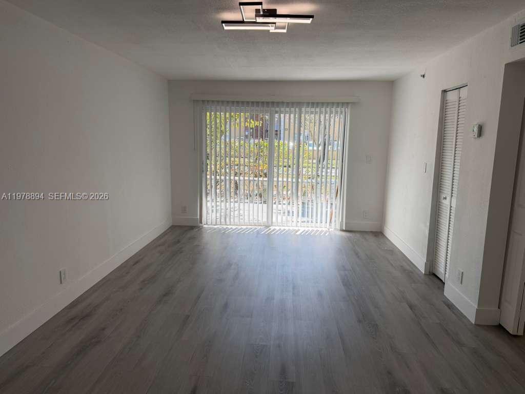 4271 NW 5th St #129 - 4271 NW 5th St #129, Plantation, FL 33317 Luxury Property | Jose Angel Pina