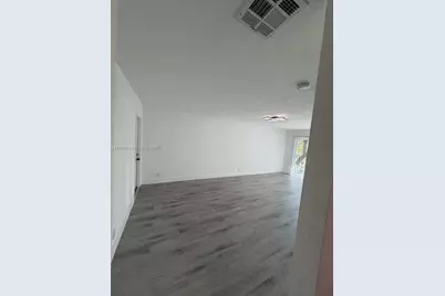 4271 NW 5th St #129, Plantation, FL 33317 - Photo 3