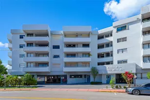 7300 Wayne Ave, Miami Beach, FL 33141 - Photo 19