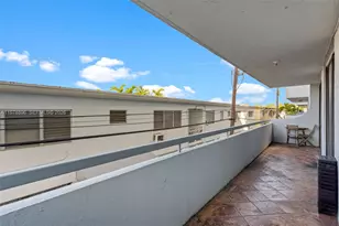 7300 Wayne Ave, Miami Beach, FL 33141 - Photo 19