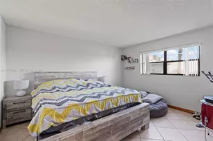 7300 Wayne Ave, Miami Beach, FL 33141 - Photo 15