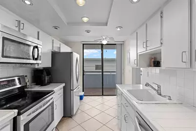 7300 Wayne Ave #217, Miami Beach, FL 33141 - Photo 1