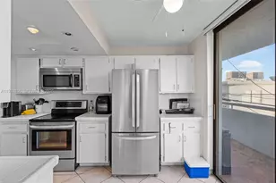 7300 Wayne Ave, Miami Beach, FL 33141 - Photo 3