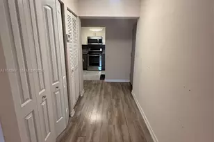 18001 N Bay Rd, Sunny Isles Beach, FL 33160 - Photo 17