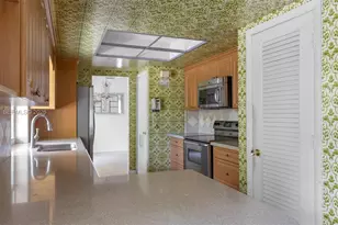 14435 Tabebuia Ln, Miami Lakes, FL 33014 - Photo 3