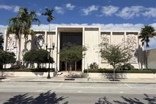 2435 Hollywood Blvd, Hollywood, FL 33020 - Photo 1