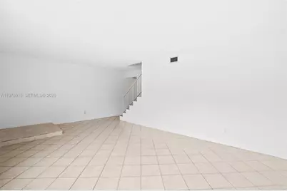 50 Matador Ln #3-23, Davie, FL 33324 - Photo 5