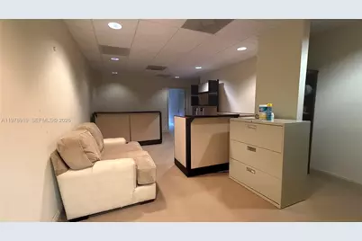 2435 Hollywood Blvd, Hollywood, FL 33020 - Photo 1