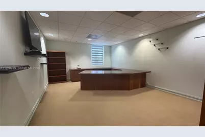 2435 Hollywood Blvd, Hollywood, FL 33020 - Photo 11