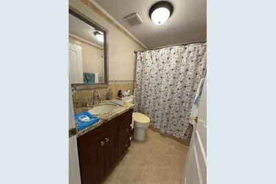 1800 W 54th St #309, Hialeah, FL 33012 - Photo 21