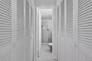 1470 N Treasure Dr, North Bay Village, FL 33141 - Photo 29