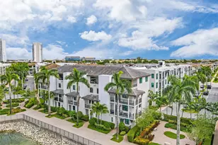 4703 NW 84th Ct, Doral, FL 33166 - Photo 7