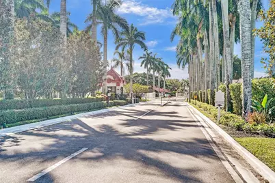 7604 Lexington Club Blvd #B, Delray Beach, FL 33446 - Photo 29