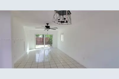 11396 SW 65th St, Miami, FL 33173 - Photo 7
